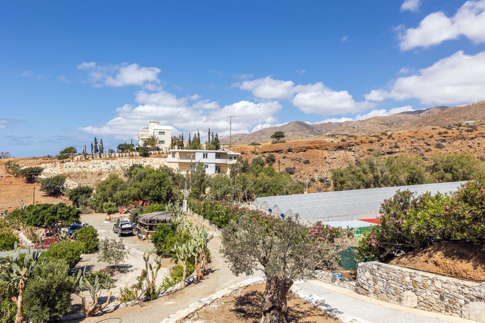 Mythos Village Diskos Léntas Exteriör bild